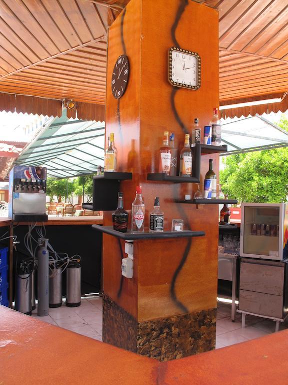 Dream Park Bungalow Titreyengol Luaran gambar