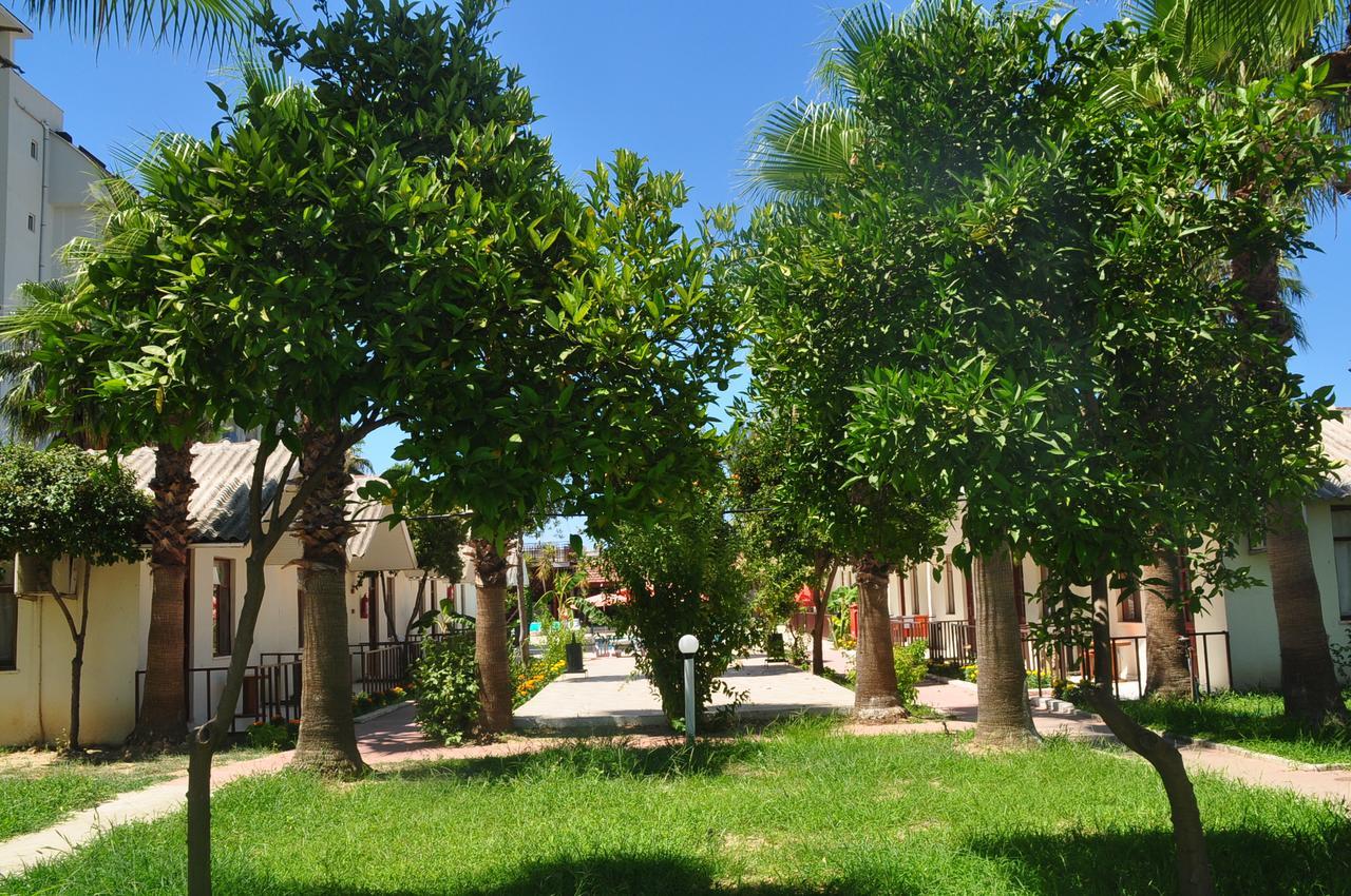 Dream Park Bungalow Titreyengol Luaran gambar