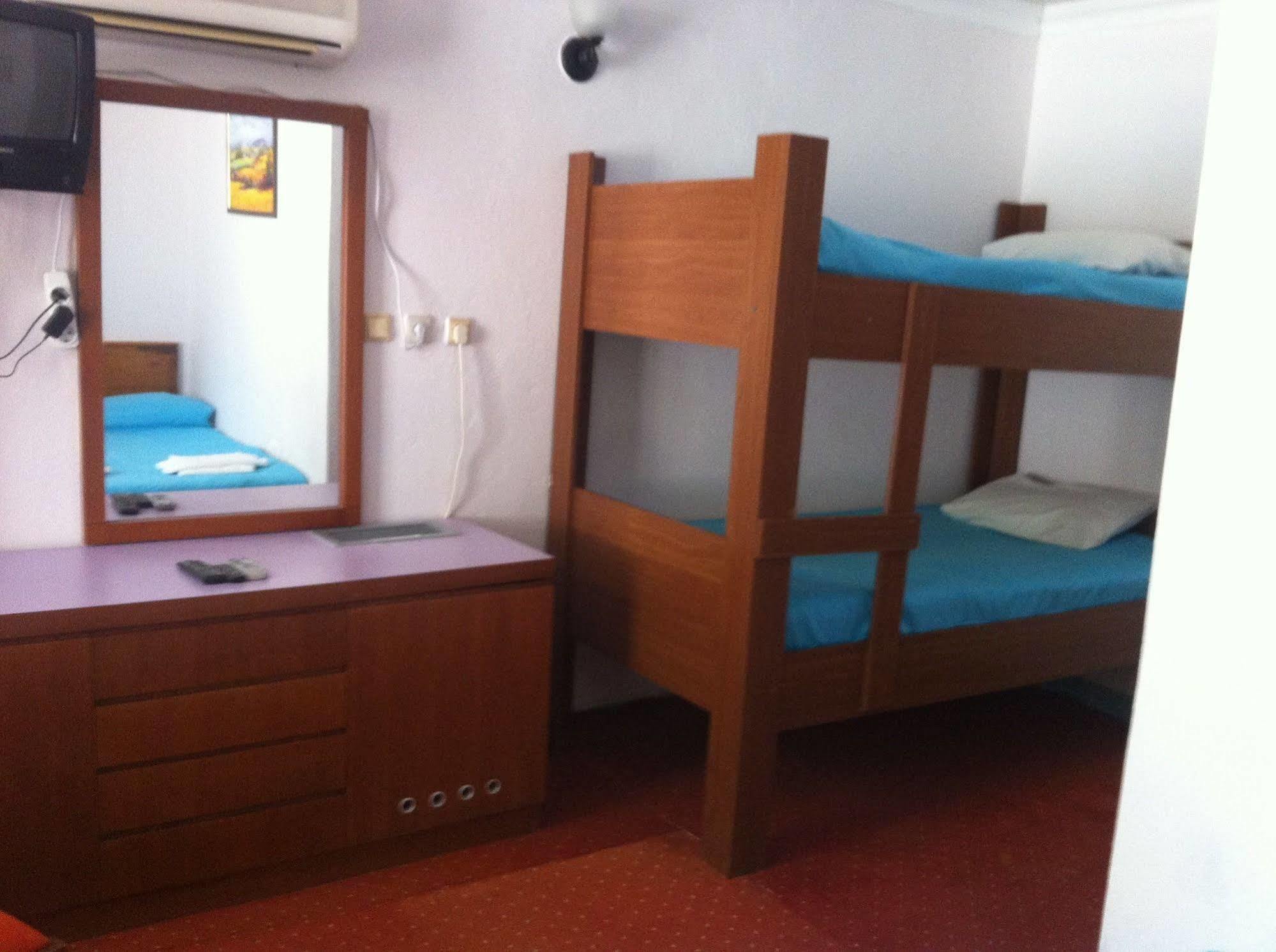 Dream Park Bungalow Titreyengol Luaran gambar