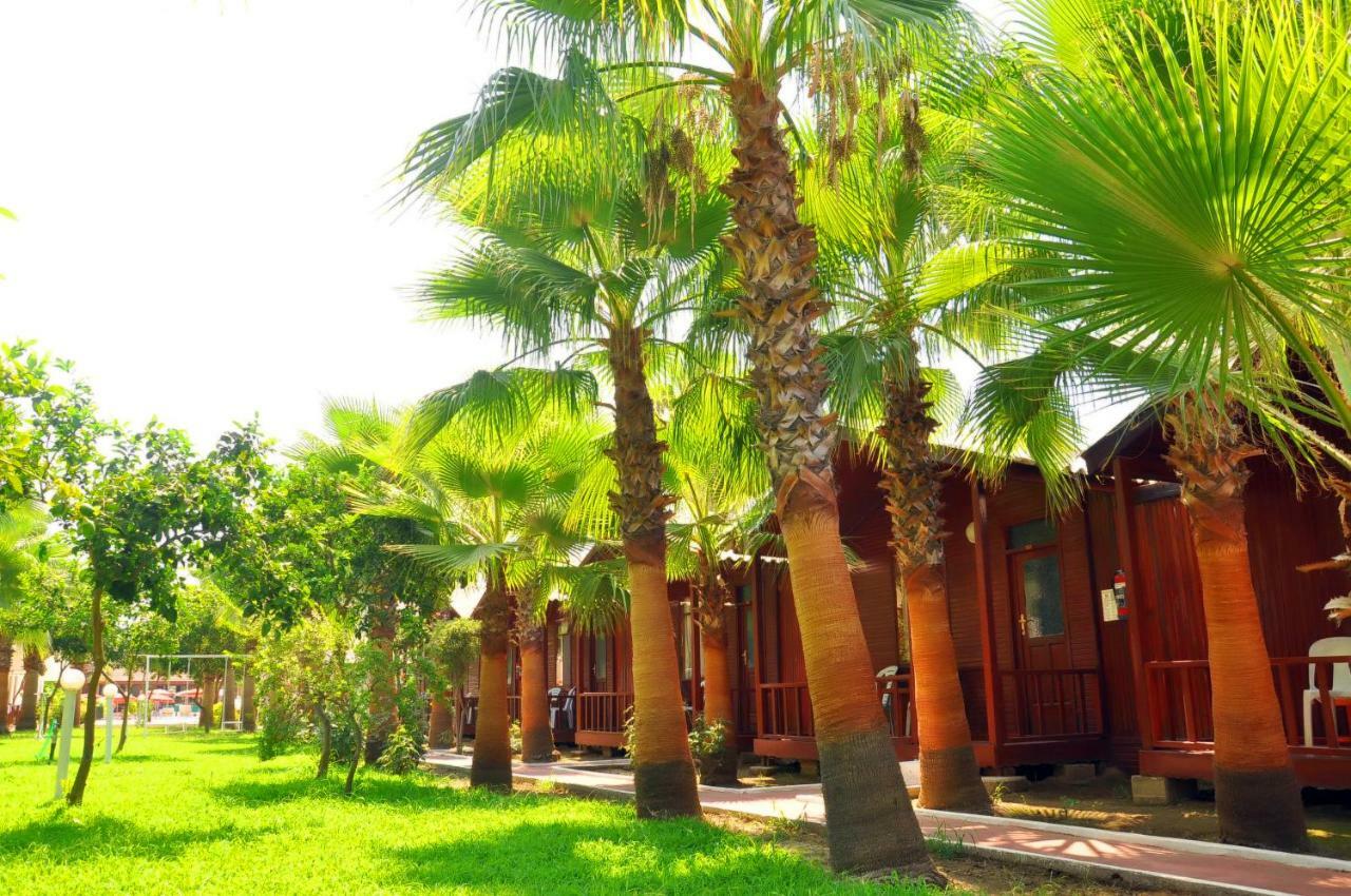 Dream Park Bungalow Titreyengol Luaran gambar