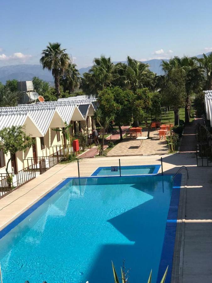 Dream Park Bungalow Titreyengol Luaran gambar