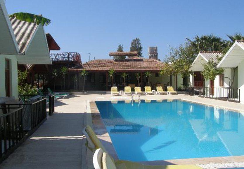 Dream Park Bungalow Titreyengol Luaran gambar