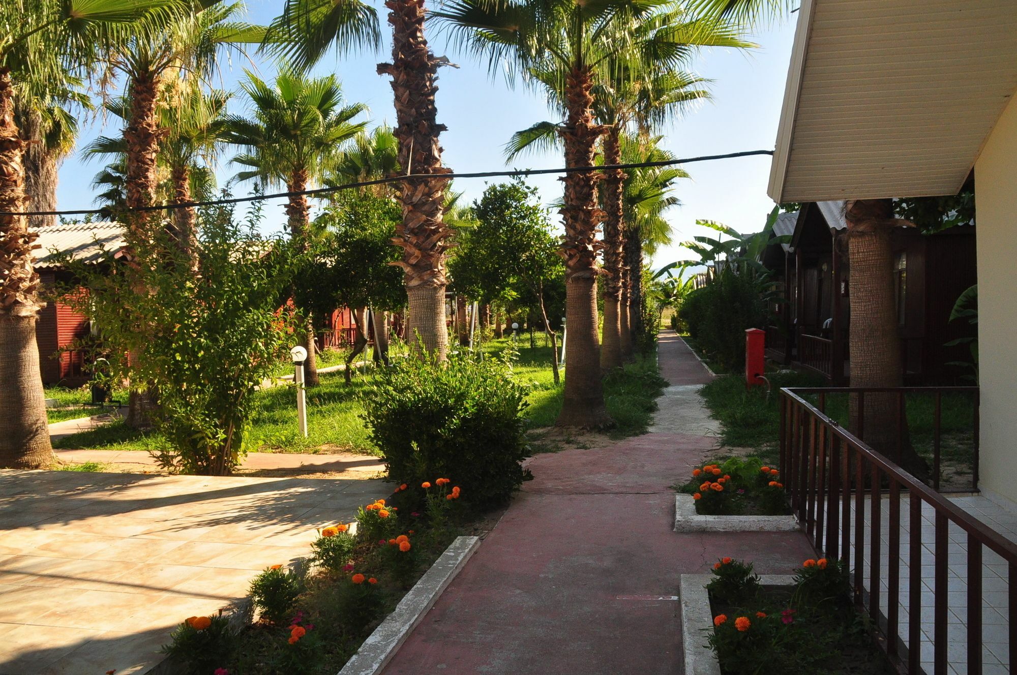 Dream Park Bungalow Titreyengol Luaran gambar